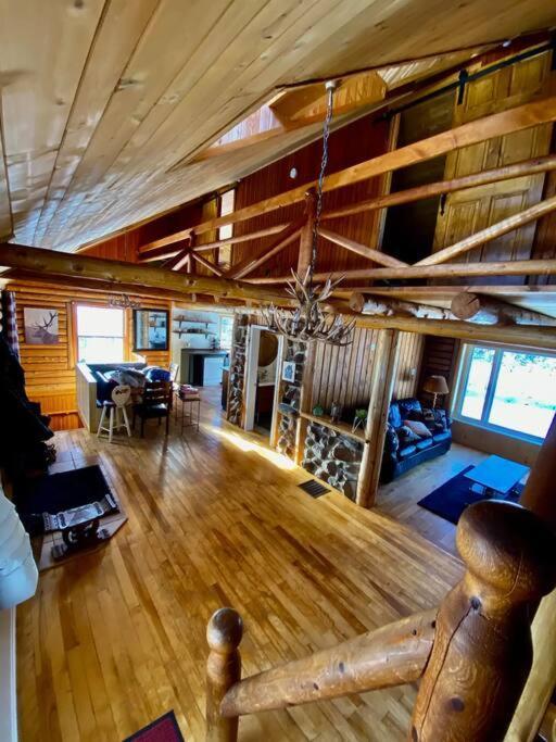 Cozy Log Holiday home *